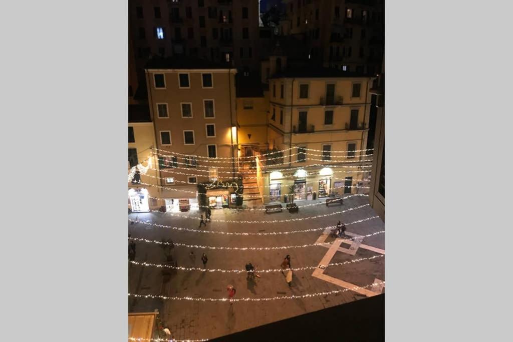 Apartmán Casa Retro. Historic Center - La Spezia Exteriér fotografie